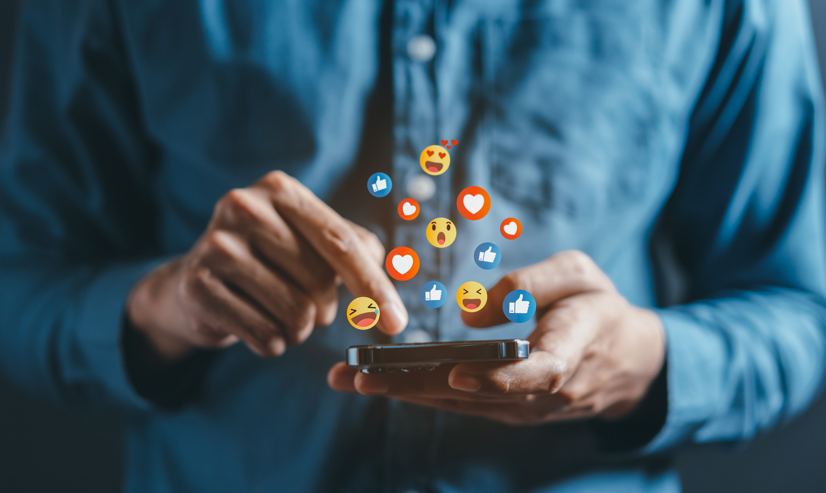 What Shows Up on a Social Media Screening Report?